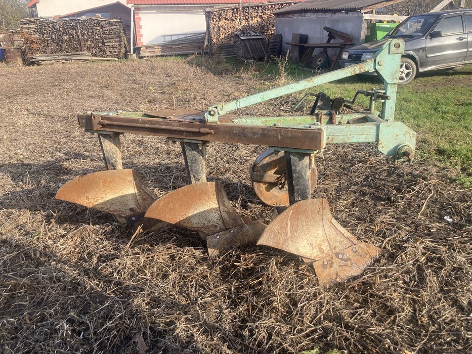 Продається  плуг!