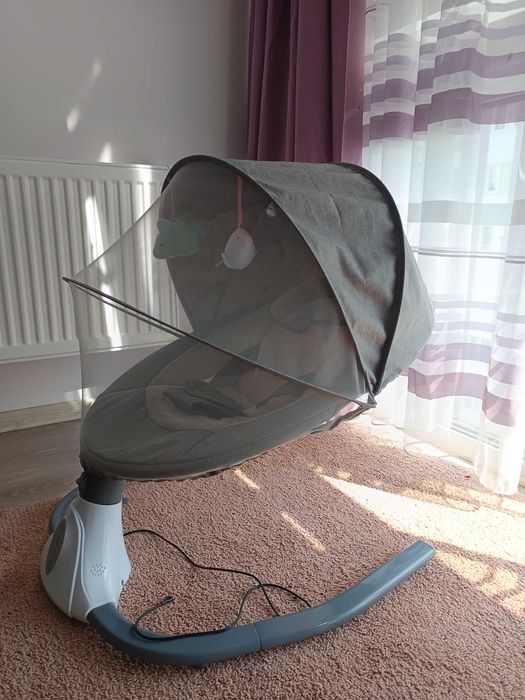 Дитяча електрична гойдалка