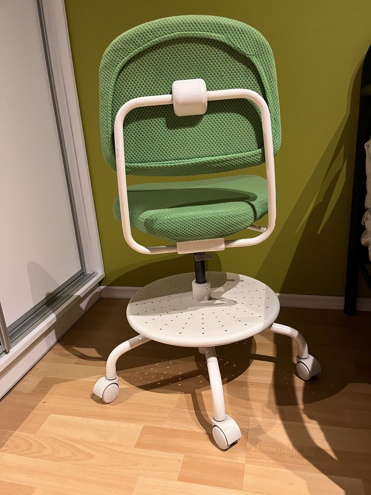 Ikea Vimund krzesło obrotowe dla dziecka