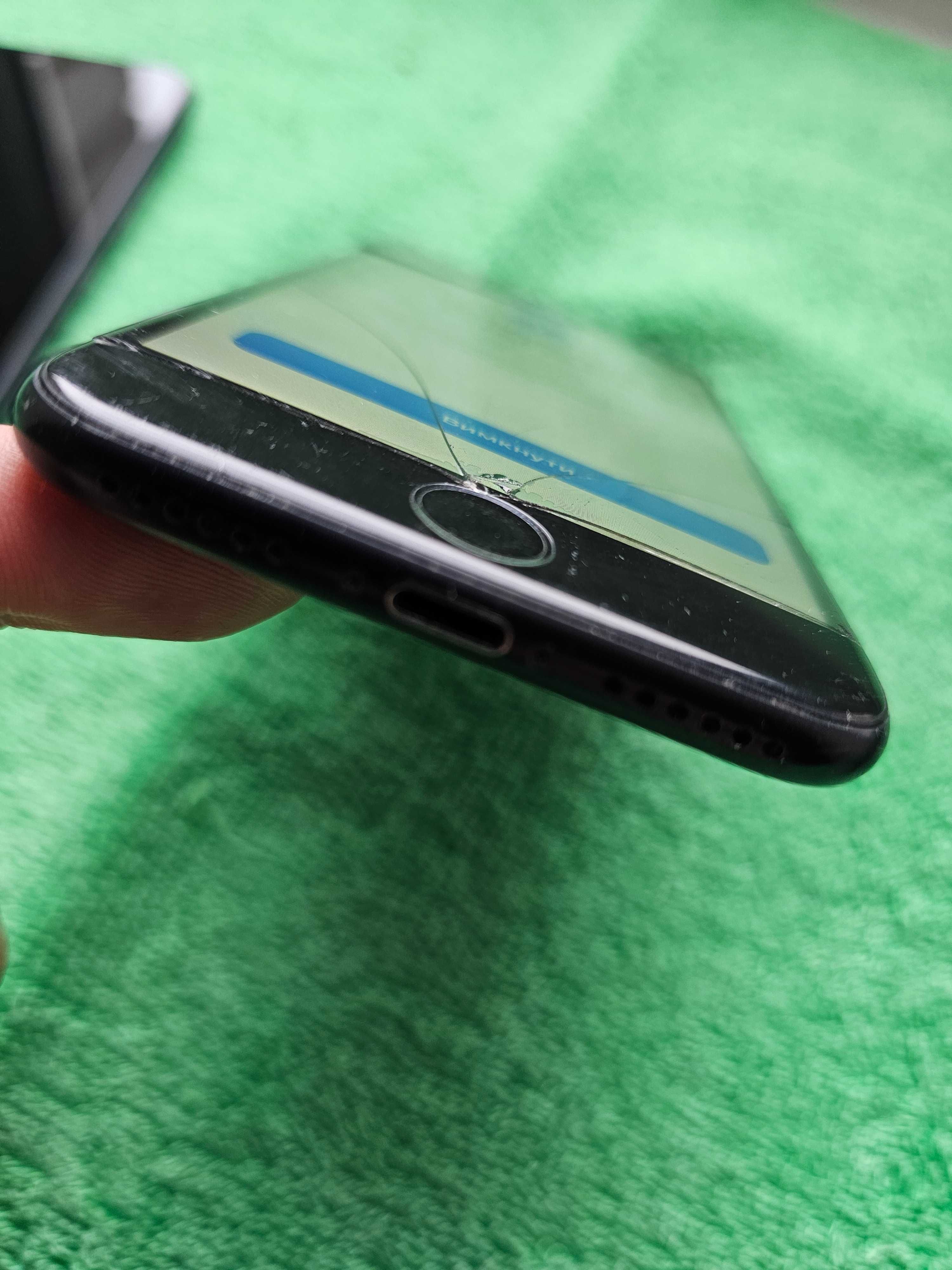 Apple iPhone 7 A1778

 original