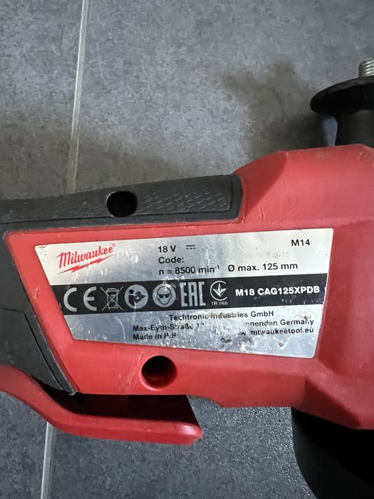 Безщіткова Акум. Болгарка Milwaukee M18 CAG125 XPDB