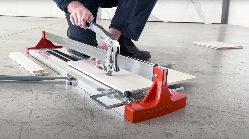 Maszynka przecinarka do płytek glazury terakoty BATTIPAV LEGGERA 137