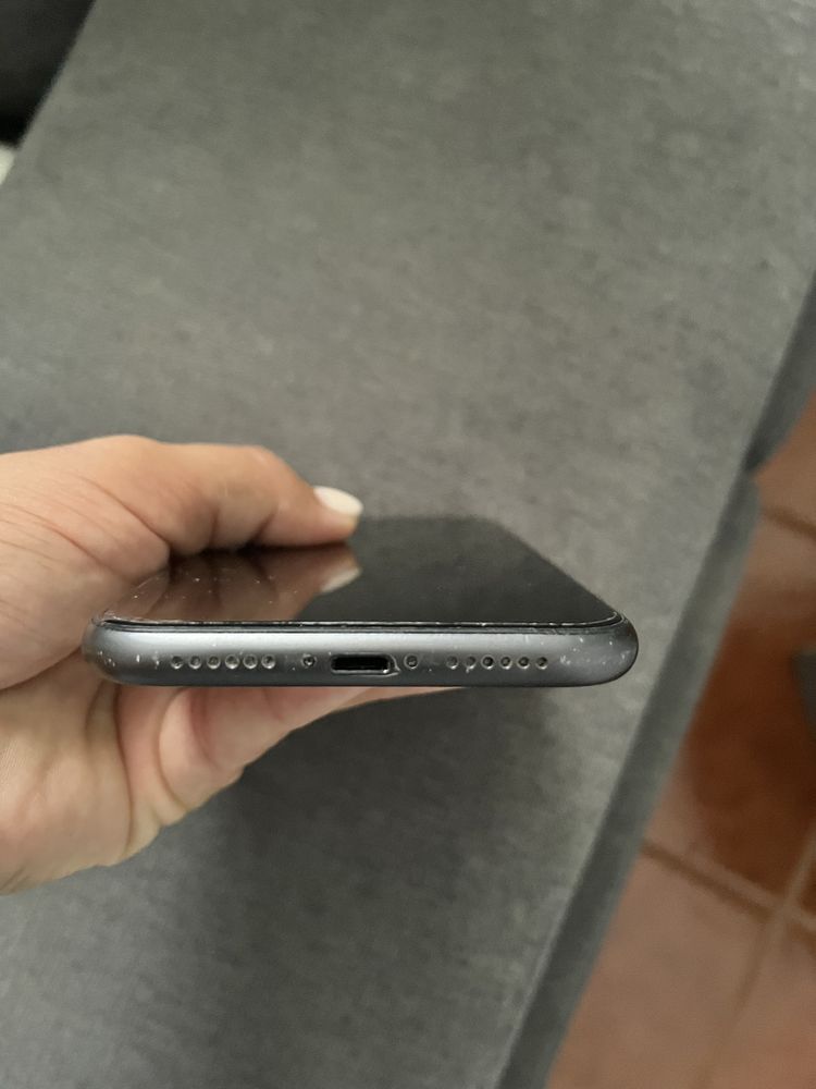 Iphone 11 64g ram em bom estado