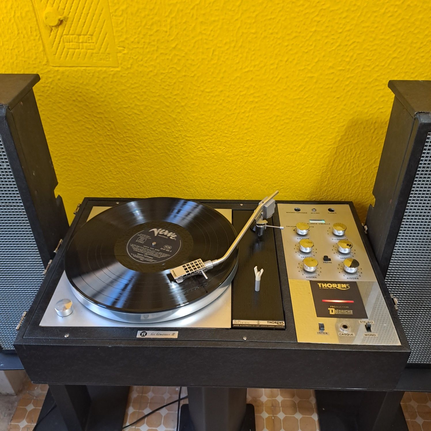 Thorens TD-150 "les gemeaux II" gira-discos válvulas