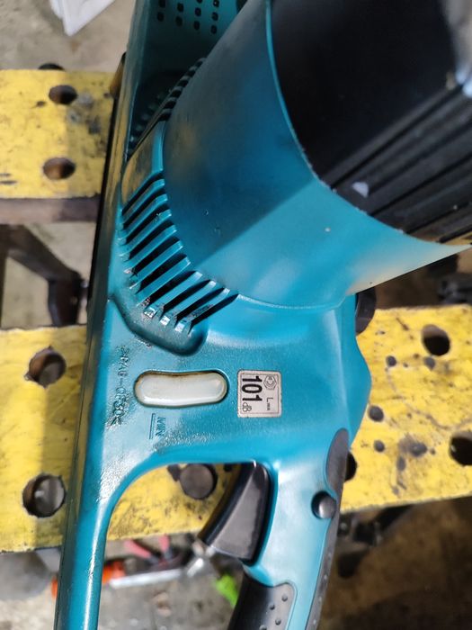 Piła elektryczna Makita 1800W