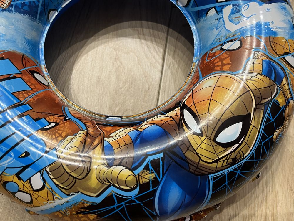 Dmuchane koło do plywania dla dzieci Spiderman