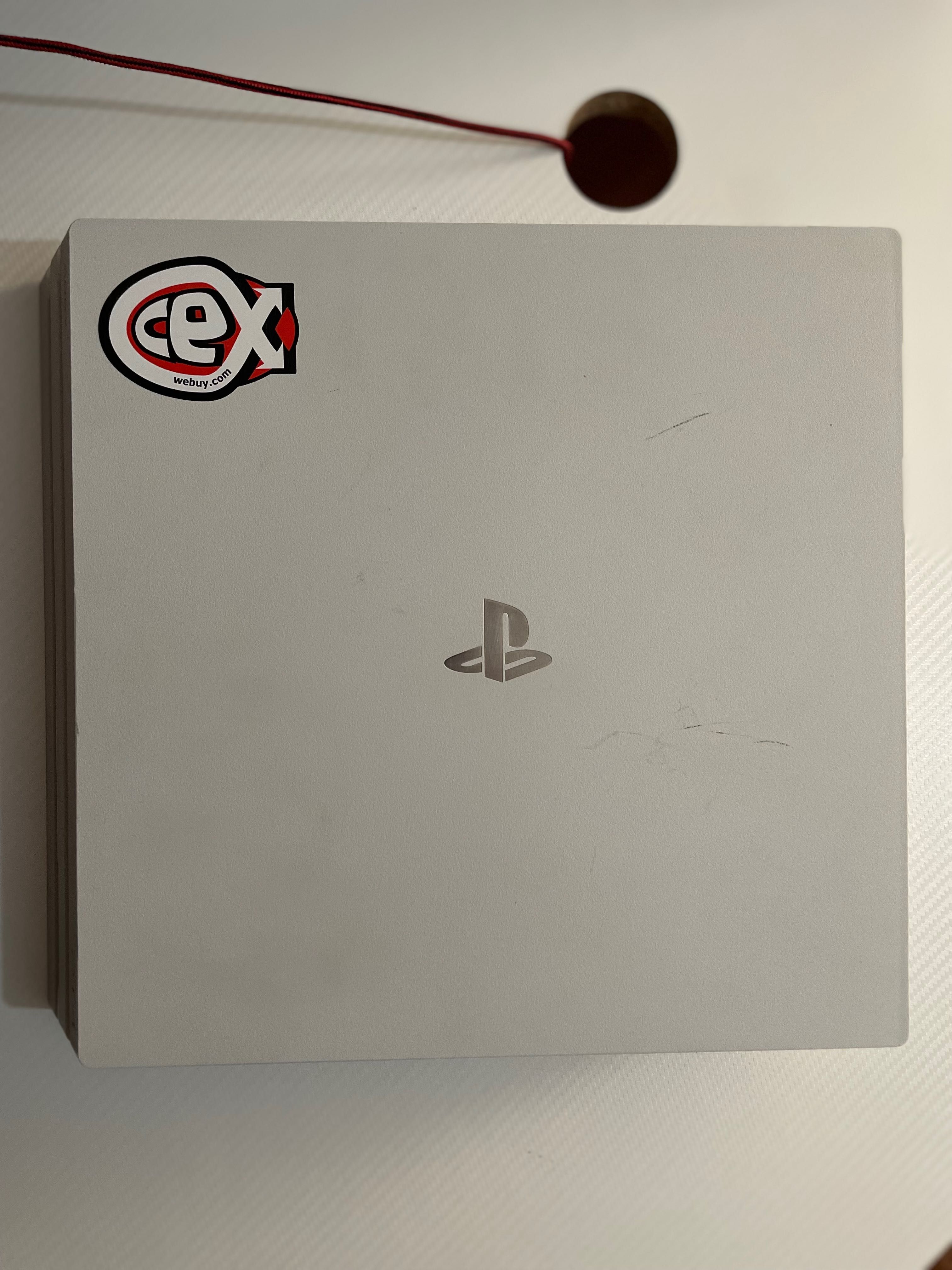 Playstation 4 Pro Branco 1 TB