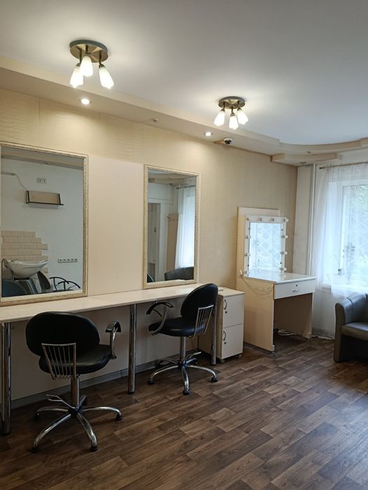 Комерційне приміщення в топовій локації 12 школа