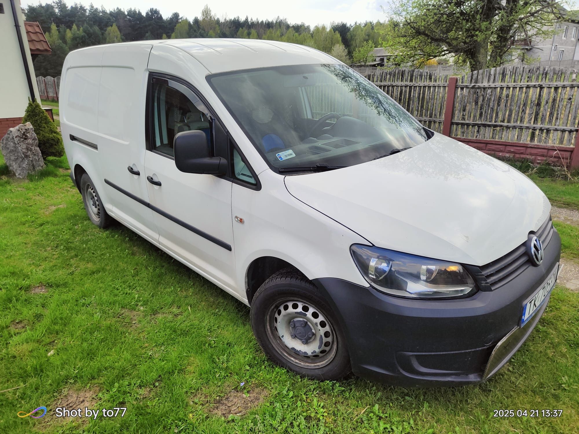 Volkswagen Caddy camper z niskim przebiegiem 115300