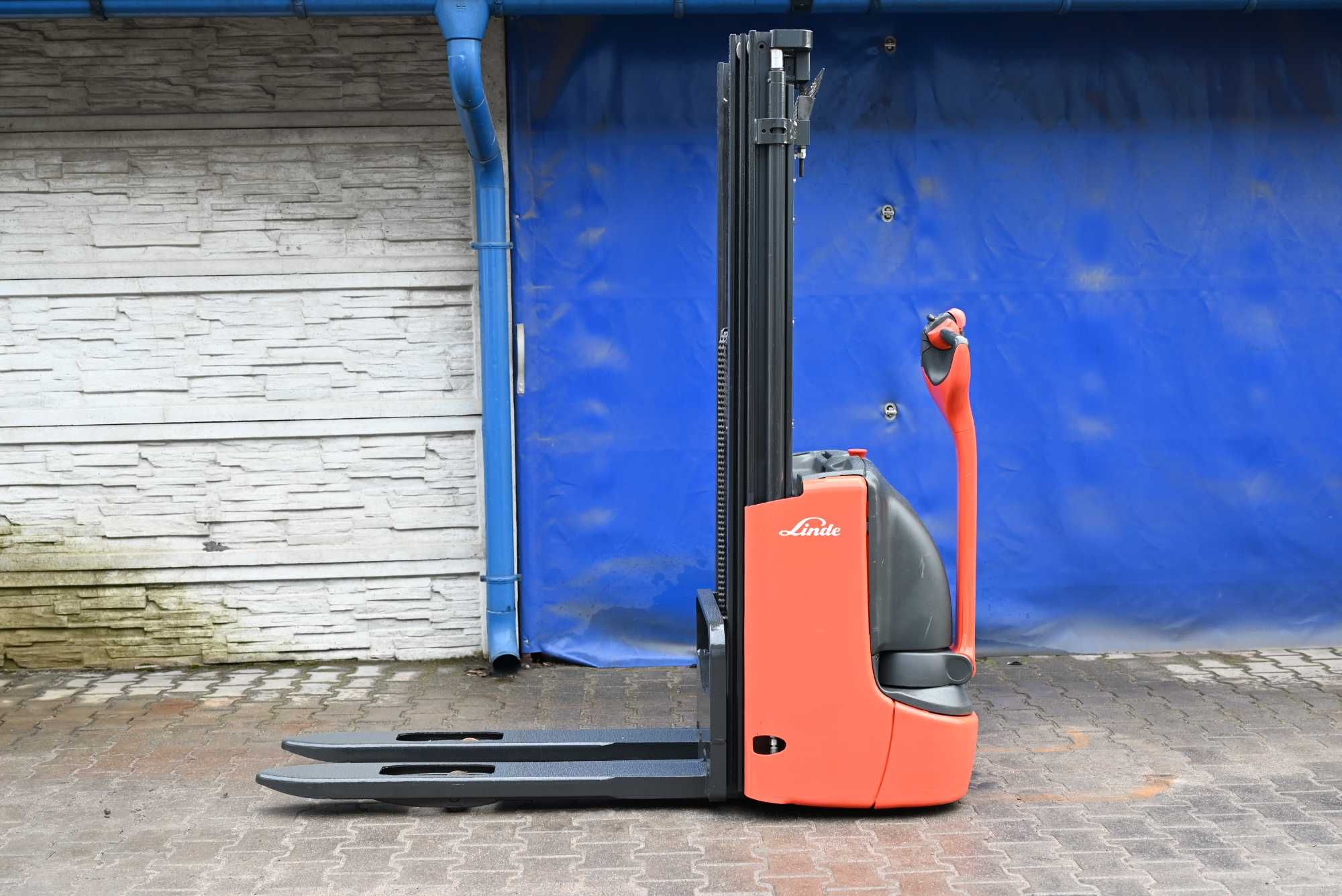 Paleciak elektryczny Linde L10 Triplex 440cm 2019rok 256mth FHP 354