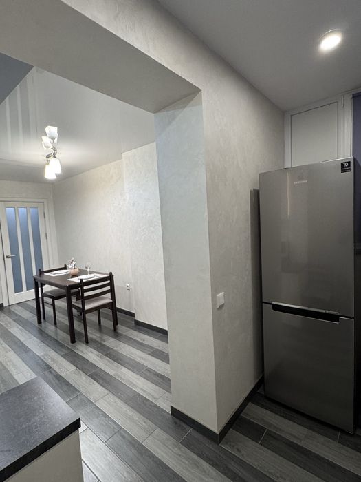 Подобово Чернівці квартира в новобудові біля ТЦ «Майдан».