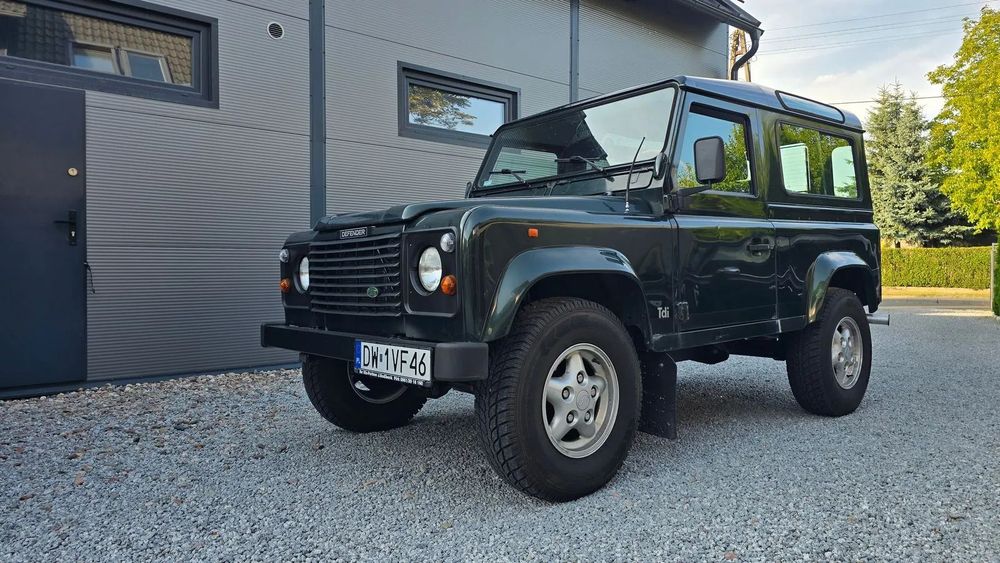 Land Rover Defender II właściciel, świetne, solidne auto w bdb stanie! podwozie zrobione!