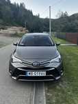 Toyota Avensis 2.0 143km Premium