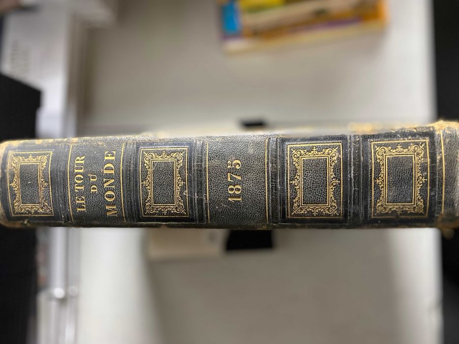 Livro- PA 4 - Le Tour du Monde 1875 (ler descrição)