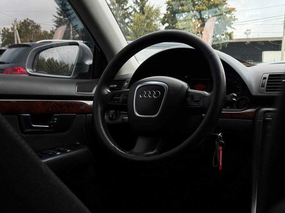 Авто в наявності Audi A4 2007