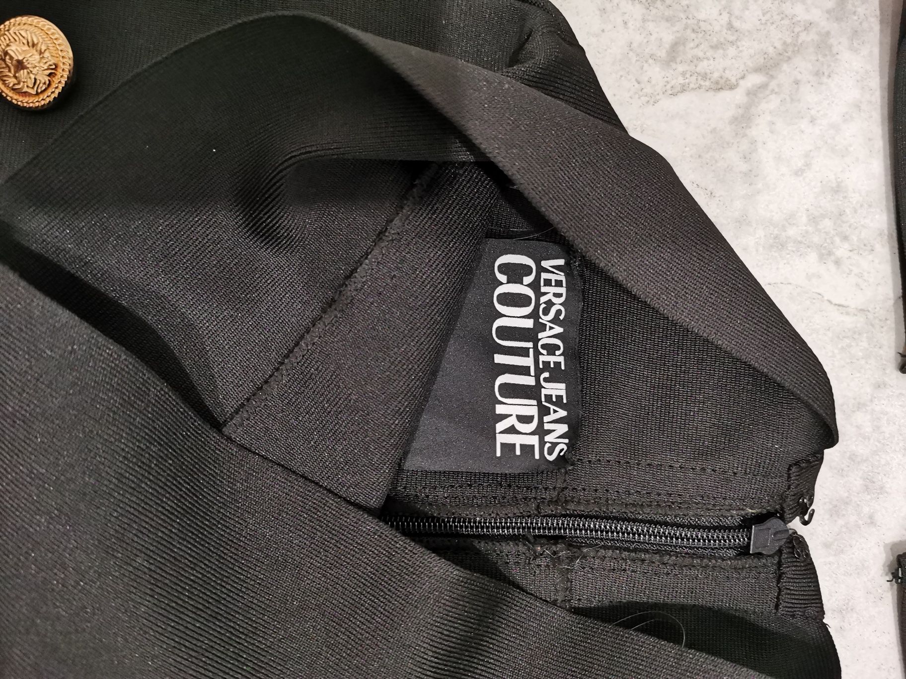 Komplet marynarka i spódnica Versace Jeans Counture