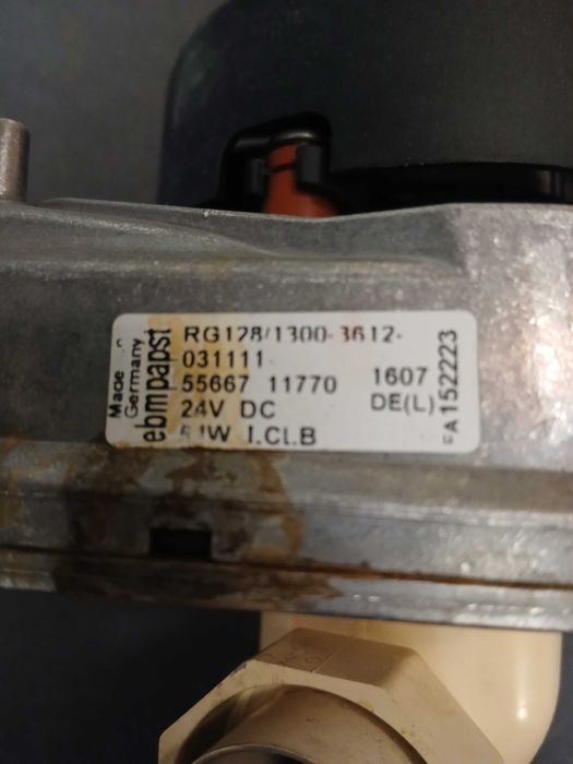 Wentylator dmuchawa do pieca gazowego ebmpapst RG 128/1300