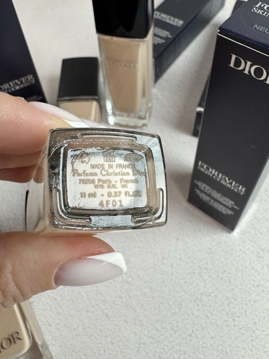 Кремовий коректор консілєр Dior Forever 1N