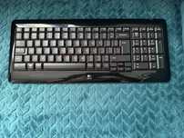 Logitech K340 – bezprzewodowa klawiatura z odbiornikiem