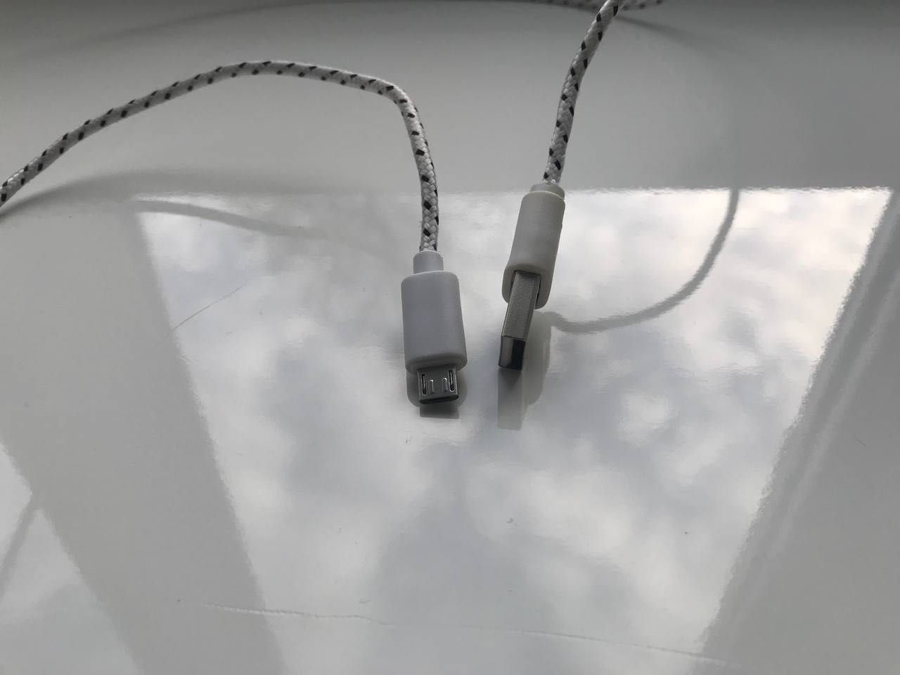 Кабель питания/синхронизации Micro USB to USB Cable