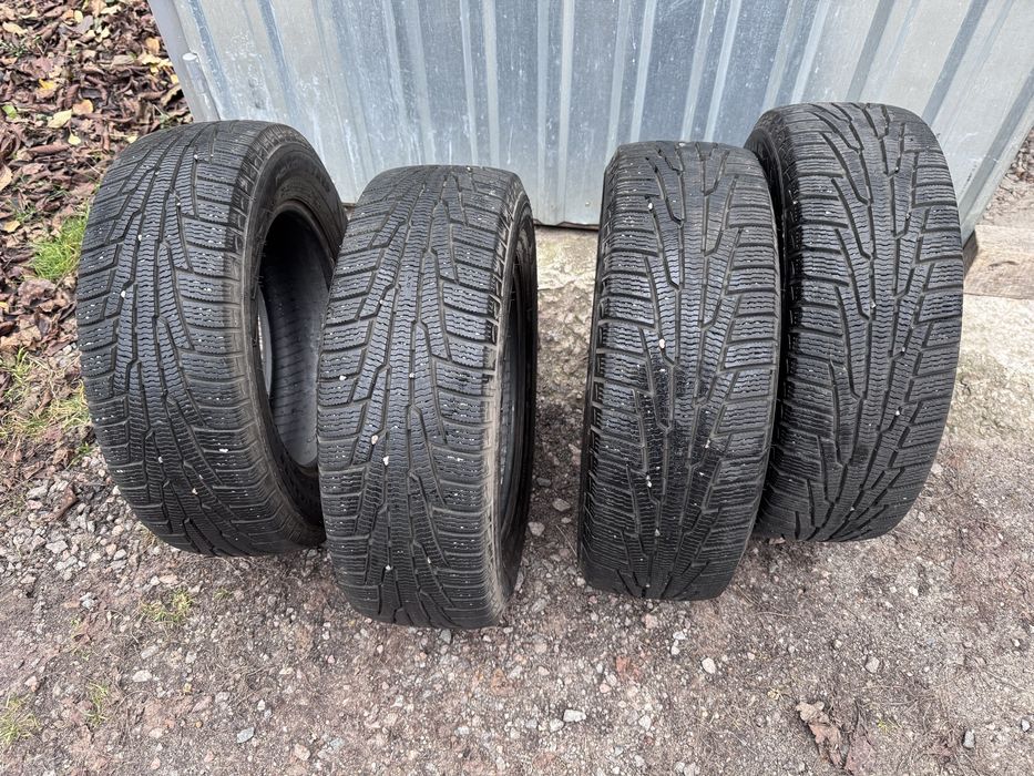 Продам шины Nokian Nordman RS2