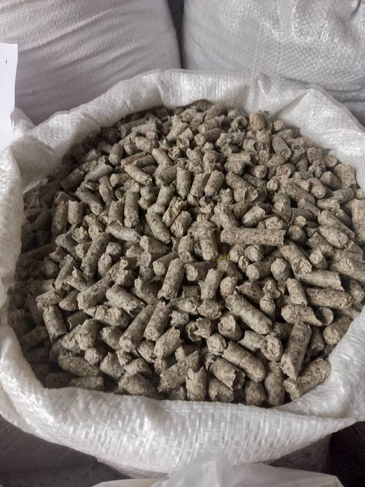 Жом гранульований