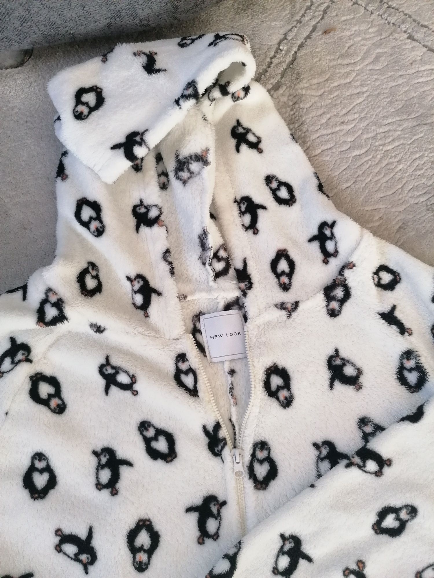Ciepły kombinezon piżama onesie w pingwiny koc