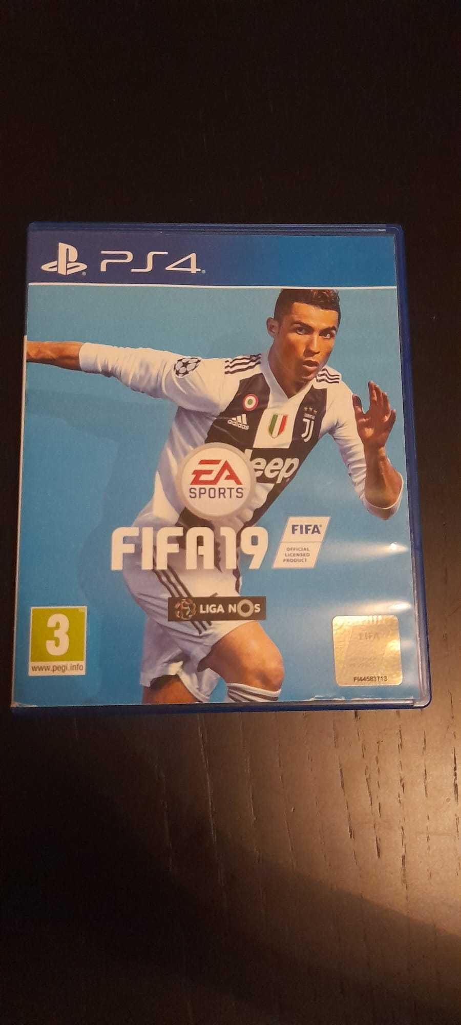 Jogo Fifa 19 (PS4)