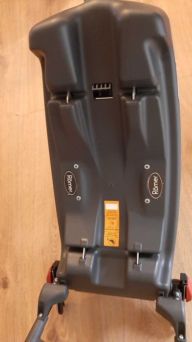 Cadeira Bebé Britax Romer Baby-Safe Plus SHR II + Base Isofix