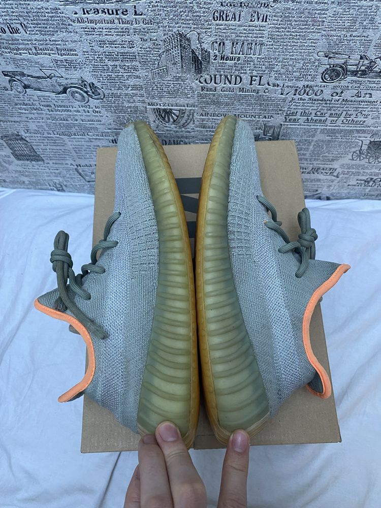 Adidas Yeezy Boost 350 V2 Desert Sage szare sneakersy