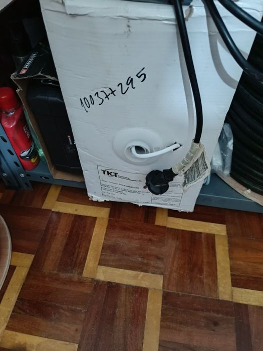 Materiais de telecomunicações