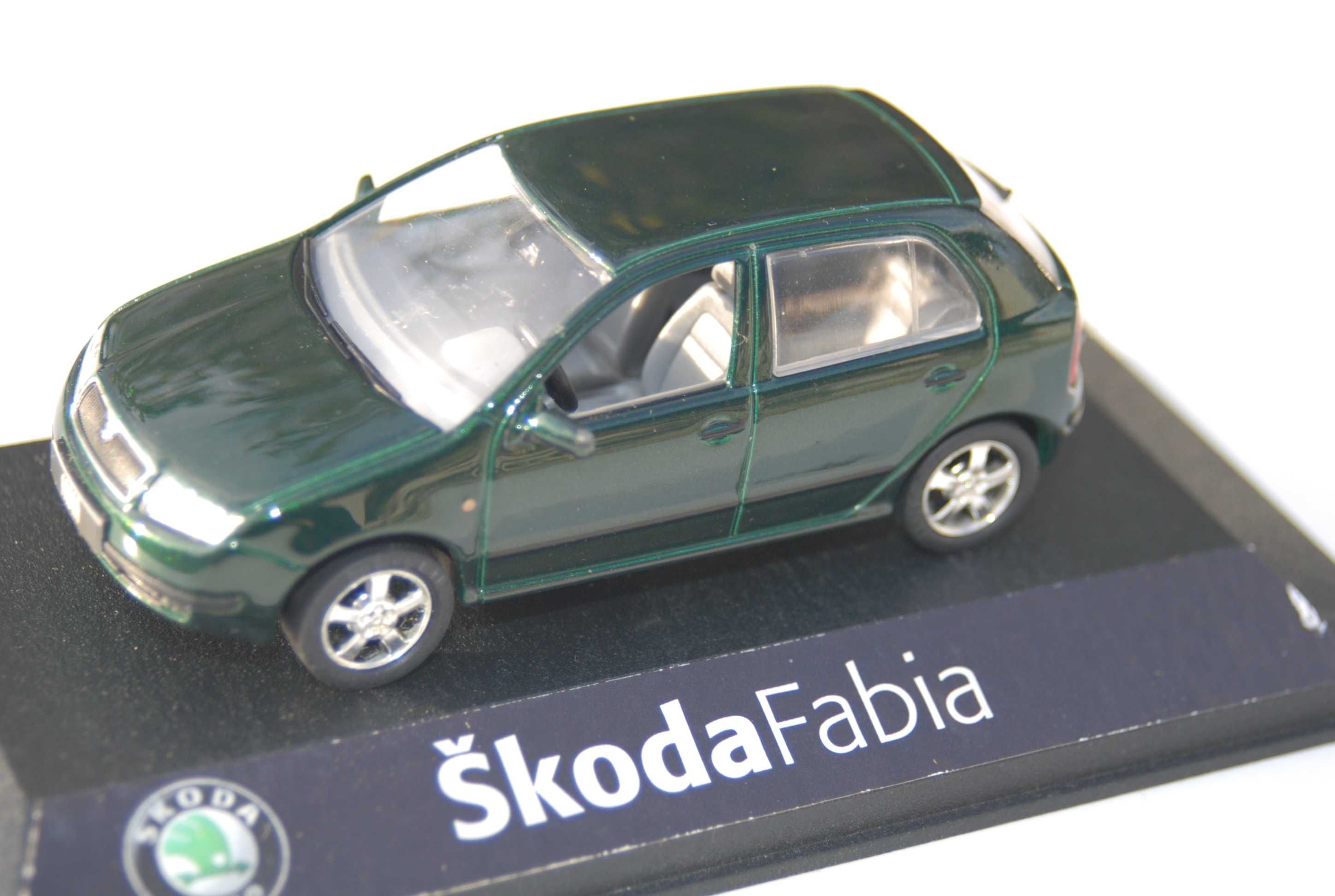 Skoda Fabia I Hatchback Kaden model 1:43 Unikat rarytas antyk