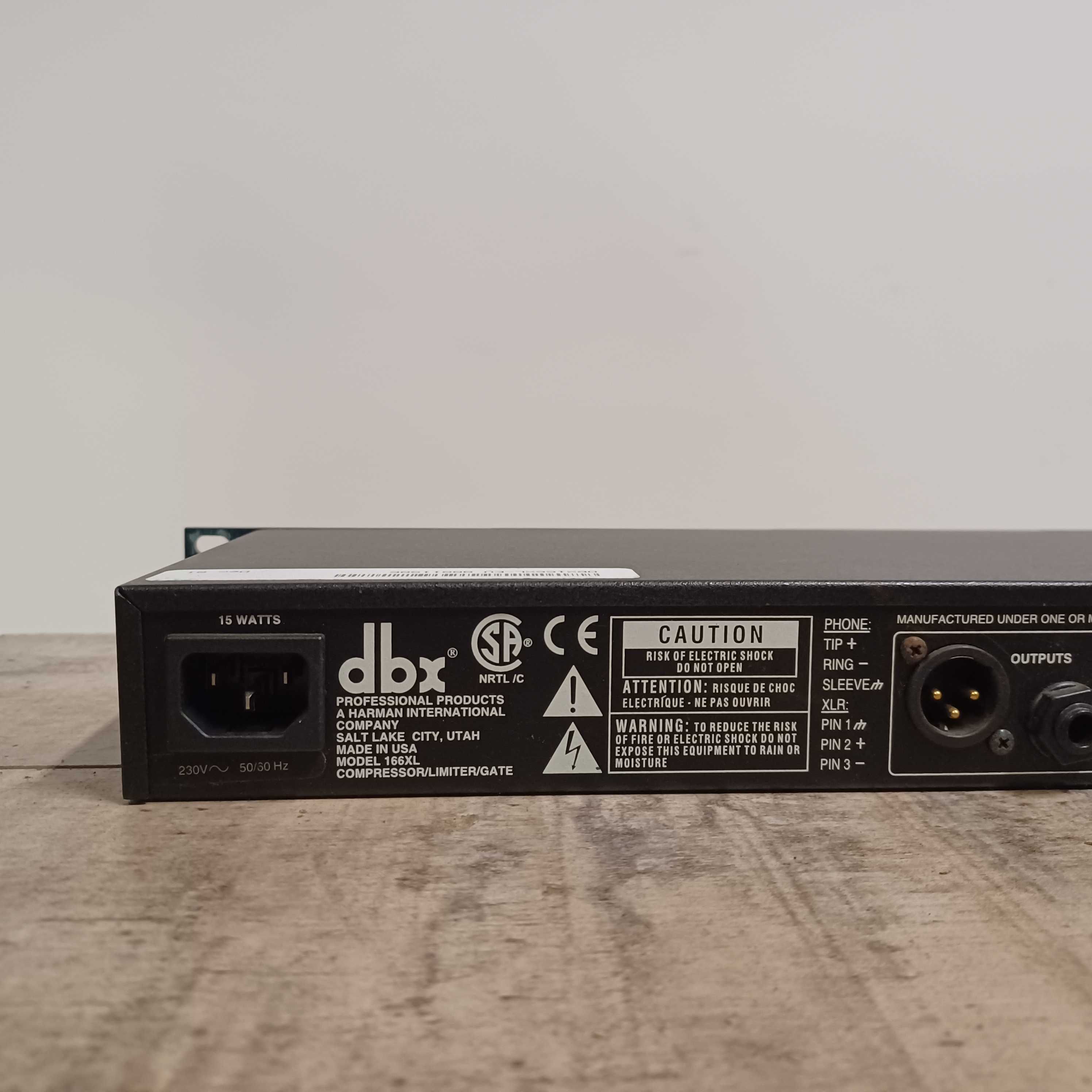 DBX 166XL Compresor  Limiter Gate do racka stereo
