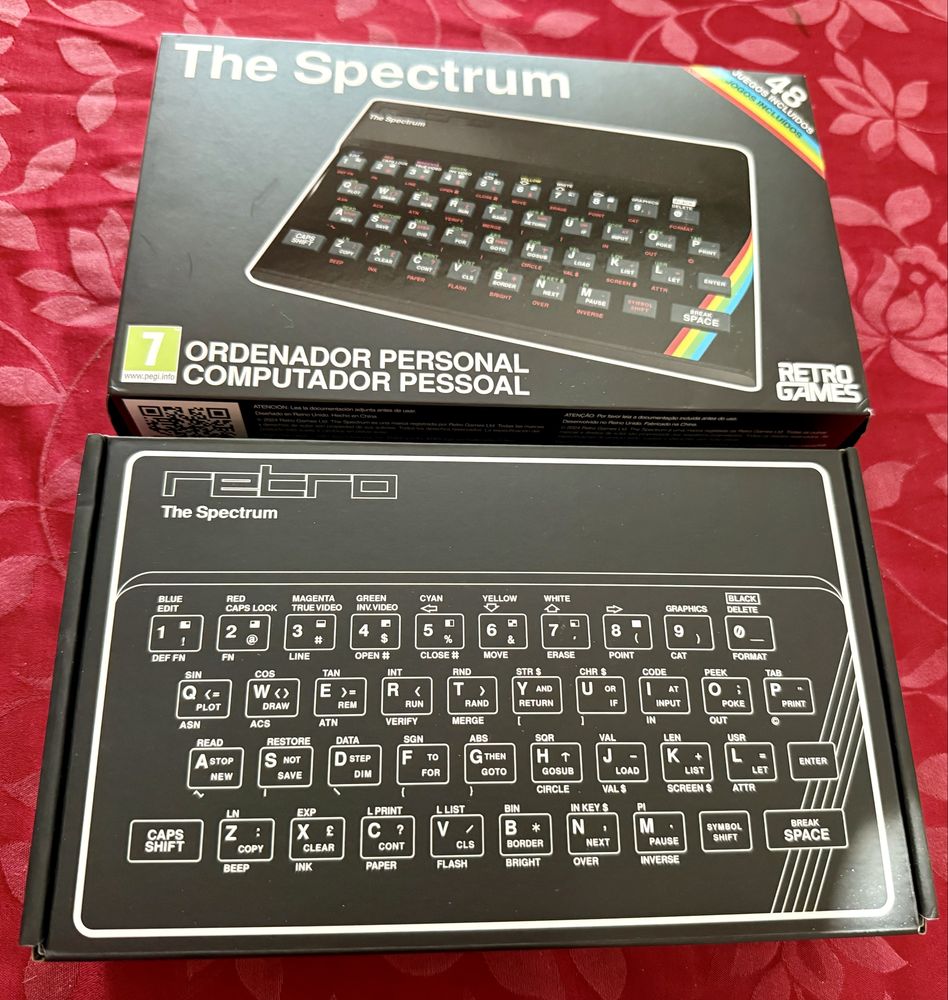 The Spectrum com extras