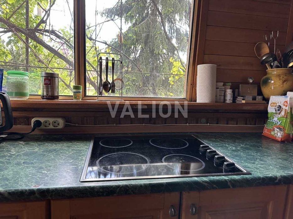 Без % Продаж дачного будинку на ділянці 80 соток в с. Проців