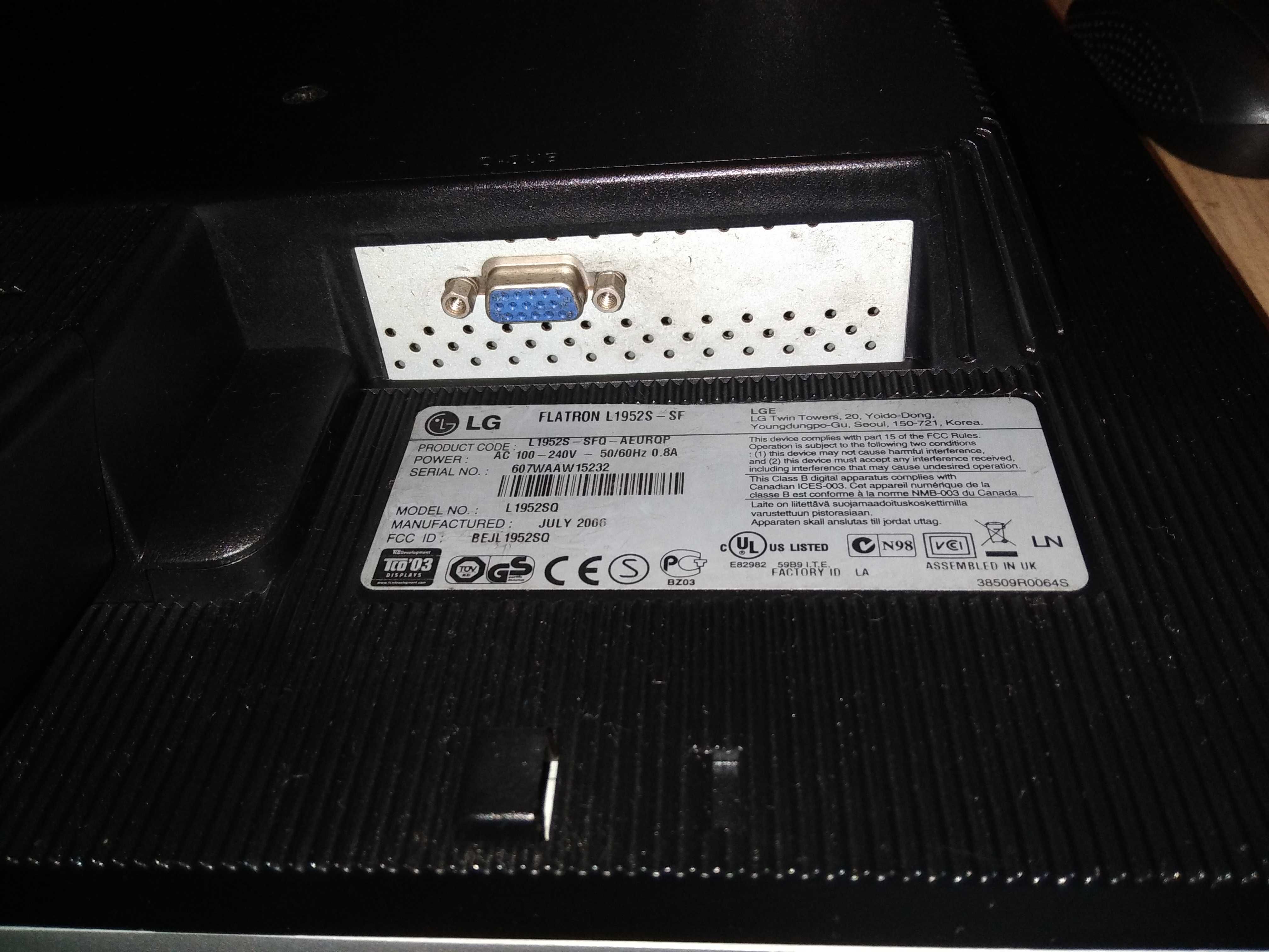 Monitor LG Flatron L1952S -SF 19 cali