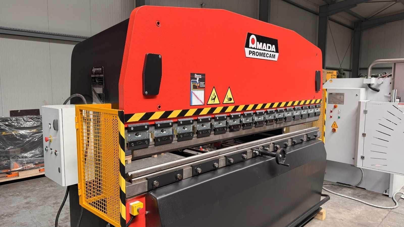 Prasa krawędziowa zaginarka giętarka AMADA RG 100 t x 3100 mm Prosta