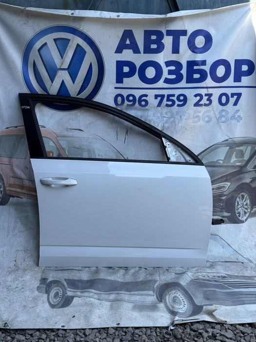 Двері Skoda a7 9p9p octavia шкода октавія а7 дверка дверь