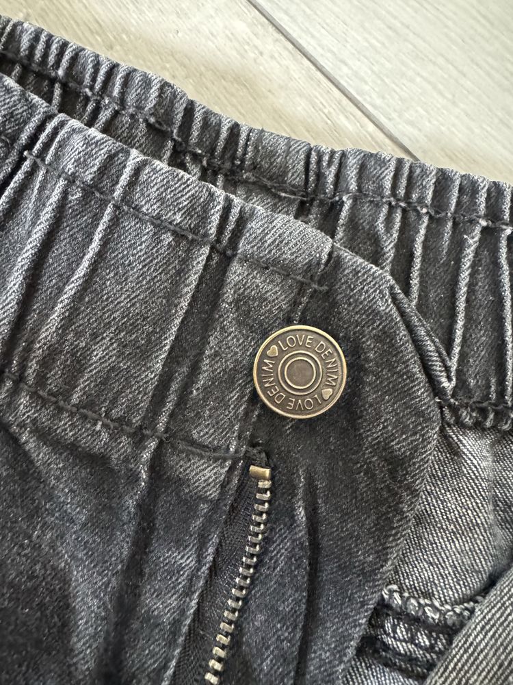 Dziewczęce  spodnie jeans 152