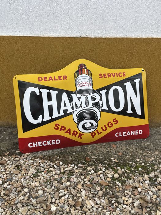 Placa esmaltada Champion 75x58cm