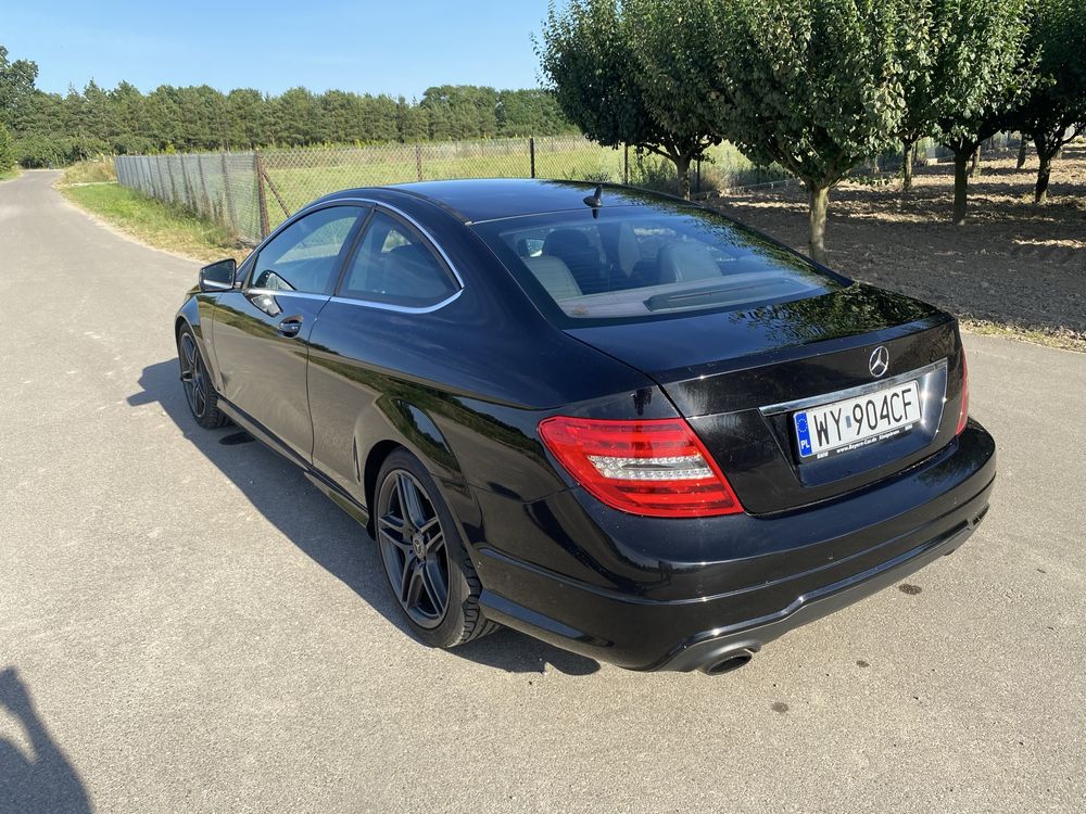 Mercedes C180 W204 coupe Edition 1