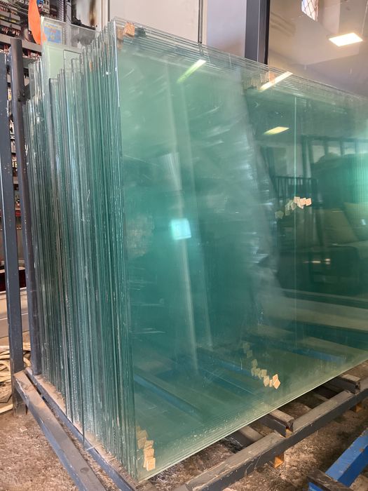 Balustrada szklana 44.2 bezbarwne