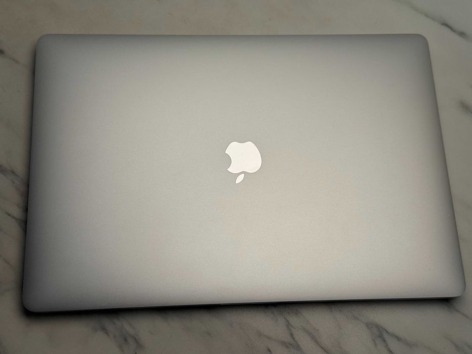 MacBook Pro 16" Intel Core i9