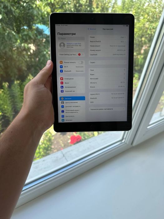Apple iPad 5 32GB Wi-Fi | Гарний стан | iCloud чистий