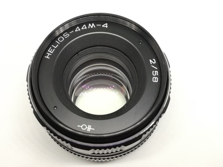 M42 Helios-44M-4 58mm 2.0 (Swirly bokeh)