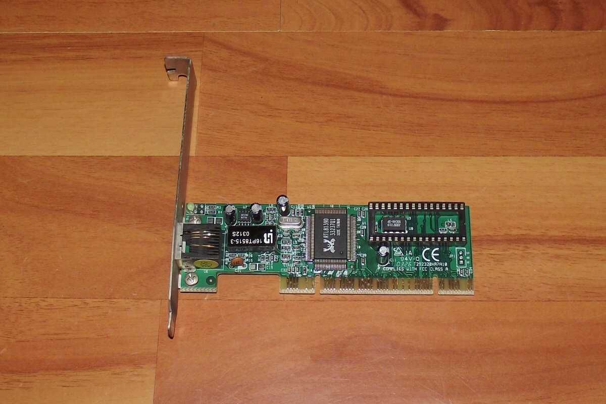 Karta sieciowa LAN Surecom RTL8139D 10/100Mbps PCI
