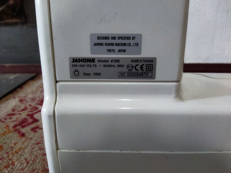 Продам Janome 419s швейная машинка