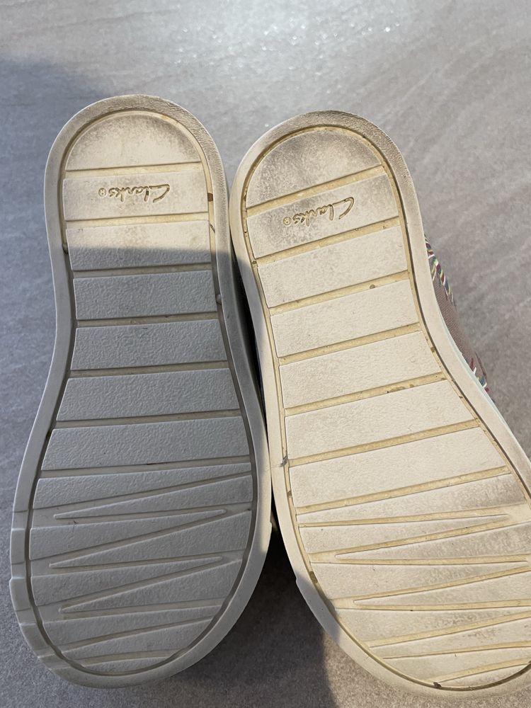 Trampki dziewczece clarks