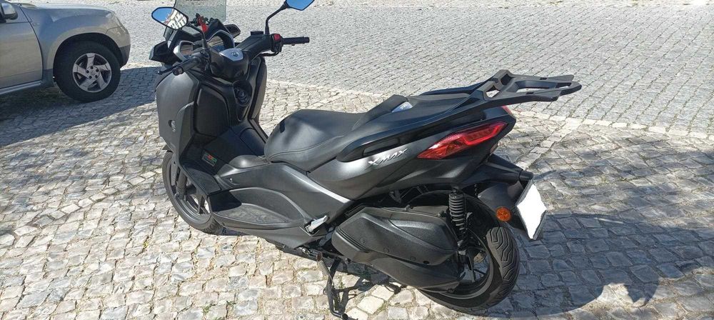 Yamaha X-max 300