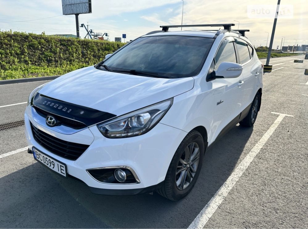 продається автомобіль Hyundai Tucson